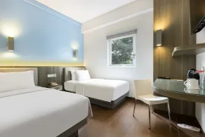 Amaris Hotel Cihampelas - Room
