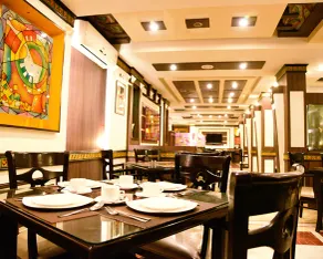 Hotel Shiva Residency - Restaurant