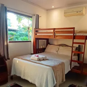 Pousada Hostel Legatum - Próximo a BR 101 e Boulevard Shopping - Chambre
