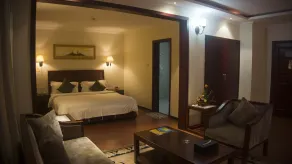 GS Plaza Hotel - Room