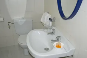 Hostal Residencia Avenida - Casa de banho
