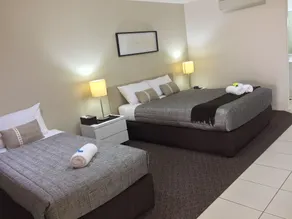 Chinchilla White Gums Motor Inn - Zimmer