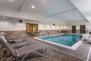 MainStay Suites Bowling Green North - Piscine