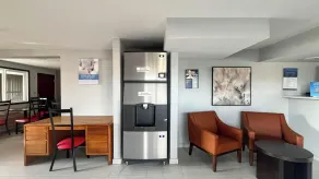 Studio 6 Suites Warsaw IN - Resepsjon