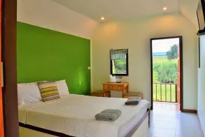 Kiangtan Houses - Room