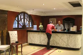 Maxim Hotel - Réception