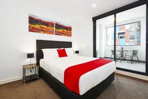 Melbourne Knox Central Apartment Hotel Official - Room