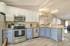 Private Pool & Hot Tub: Dog-friendly Live Oak Home - Intérieur