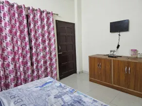 Chandresh Homestay - Rum