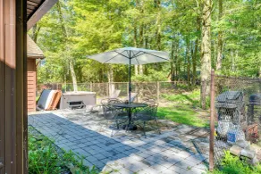 Rustikaler See Harmony Home mit Feuerstelle und Whirlpool! - Innenbereich