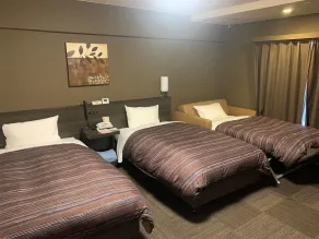 Hotel Route-Inn Kumamoto Ekimae - Chambre
