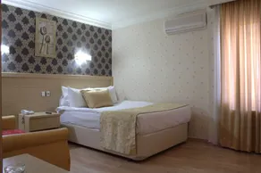 Royal Carine Hotel - Room