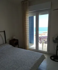 APPARTEMENT FRONTLINE. WIFI - Chambre