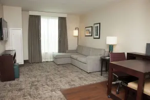 Embassy Suites Columbus-Airport - Chambre