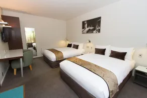 Scenic Hotel Franz Josef Glacier - Habitación