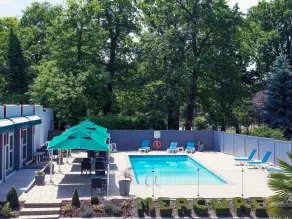 Mercure Strasbourg Aéroport - Piscina