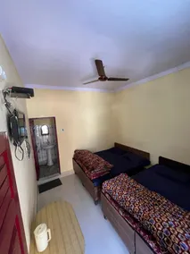 Gujrat Bhawan - Room