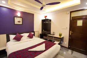 Hotel Lotus - Room