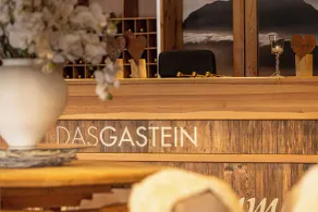 Hotel Das Gastein - ganzjährig inklusive Alpentherme Gastein & Sommersaison inklusive Gasteiner Bergbahnen - Resepsjon