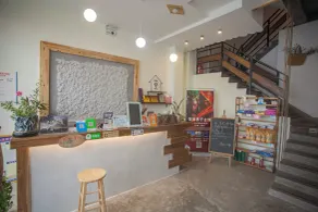Zhangjiajie One Art Guesthouse--Attraction Tickets Service in advance,Free Calligraphy&Tea Experience,English reception service - Réception