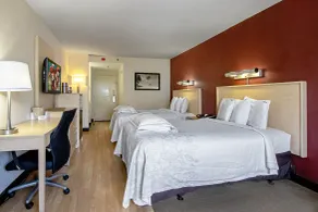 Red Roof Inn PLUS+ West Palm Beach - Chambre