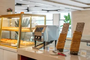 Regal Jinfeng Hotel - Restaurant
