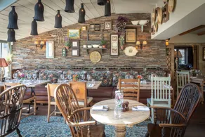 The Frogmill Hotel - Restaurant