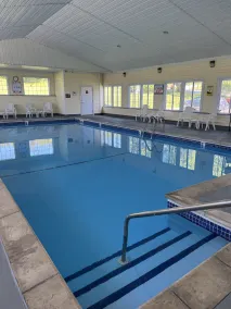 Quality Inn Lakefront - Piscine