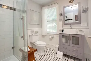 Inn On Main - Badezimmer