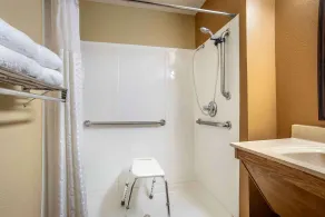 Suburban Studios Montgomery East I-85 - Salle de bain