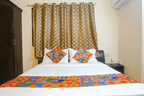 Collection O Hotel Galaxy Residency kalyani nagar - Chambre