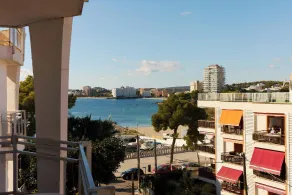 Suites ROC Portonova - Newly Renovated 2026 - Vista dalla camera