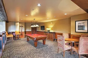 Appartement en copropriété avec piscine, jacuzzi et barbecue | Vue montagne | Parfait pour le travail à distance - Intérieur