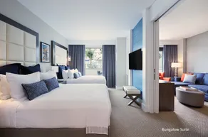 The Waterfront Beach Resort, A Hilton Hotel - Chambre