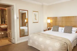 Harbour Heights Hotel - Chambre