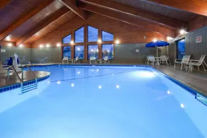 AmericInn by Wyndham Sartell - Piscine