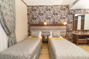 MidMar Deluxe Hotel - Room