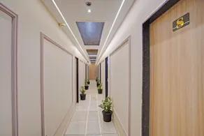 Hotel Sukoon, Best Luxurious Hotel Rooms In Surat City Center - Lobby