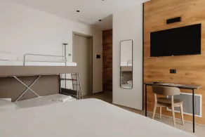 Belladonna Hotel - Room