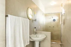 Admiralty Bed & Breakfast - Bathroom
