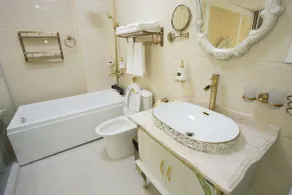 King's Hotel Mỹ Đình - Casa de banho