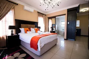 The Shamrock Hotel - Room
