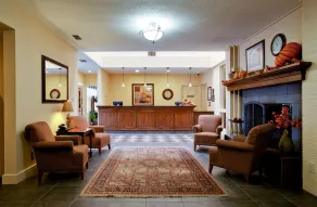Value Suites Extended Stay - Arlington - Lobby