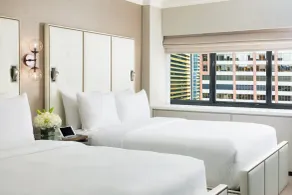 Crowne Plaza Manhattan Times Square by IHG - Rom