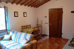 Three-room Apartment on the Outskirts of Chianti - Vardagsrum