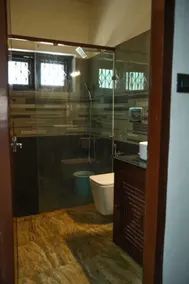 Ocean Queen Palace Poovar - Badrum