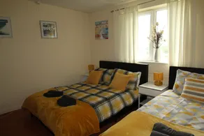 Cowsley House - Room