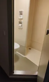 T3 Budget Zwickau - Bathroom