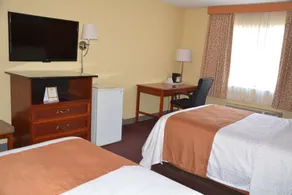 Columbus Grand Hotel & Banquet Center - Chambre