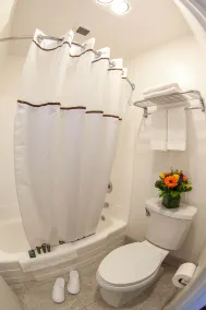 Hotel Focus SFO - Salle de bain
